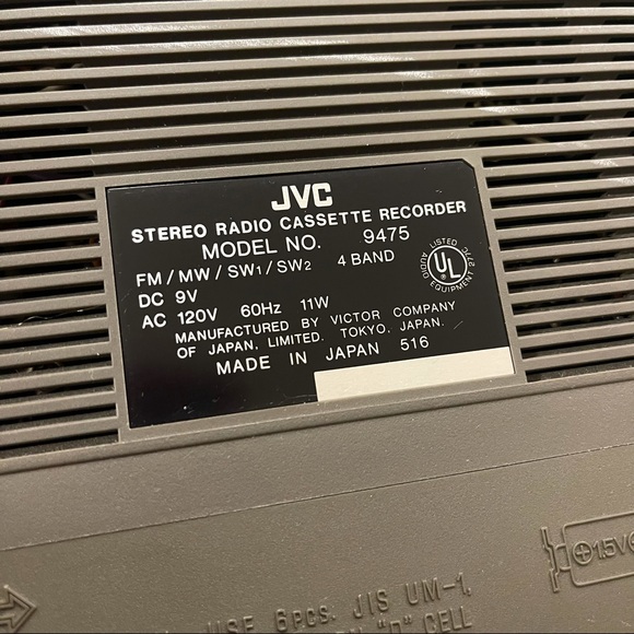 VINTAGE JVC ALC/Variable Monitor Stereo Radio Cassette Recorder No. 9475 - Picture 11 of 12